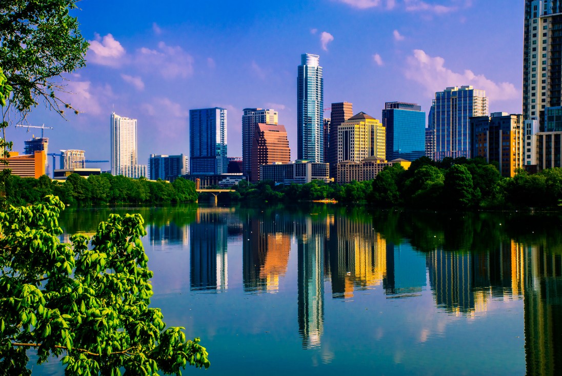 Skyline picture of Austin, TX