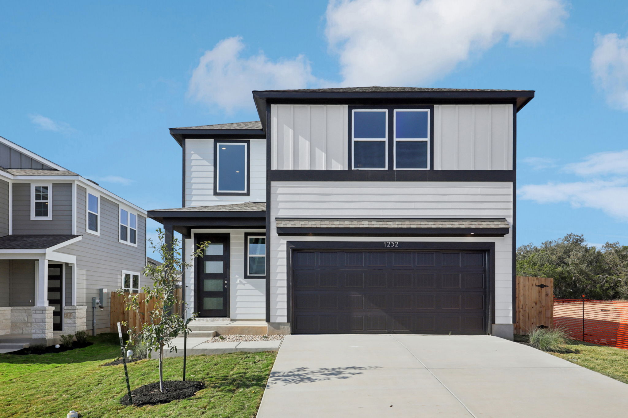 13J1 1232 Lavender Way